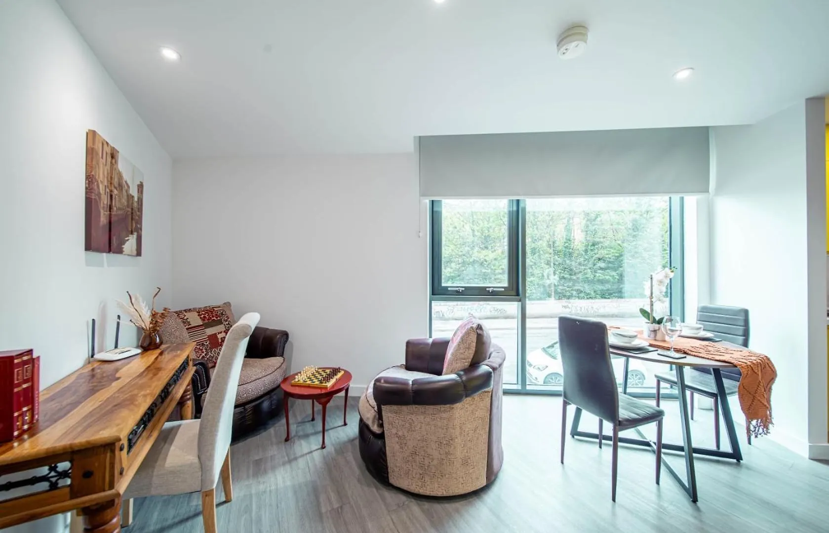 Corner Studio Apartment In 谢菲尔德