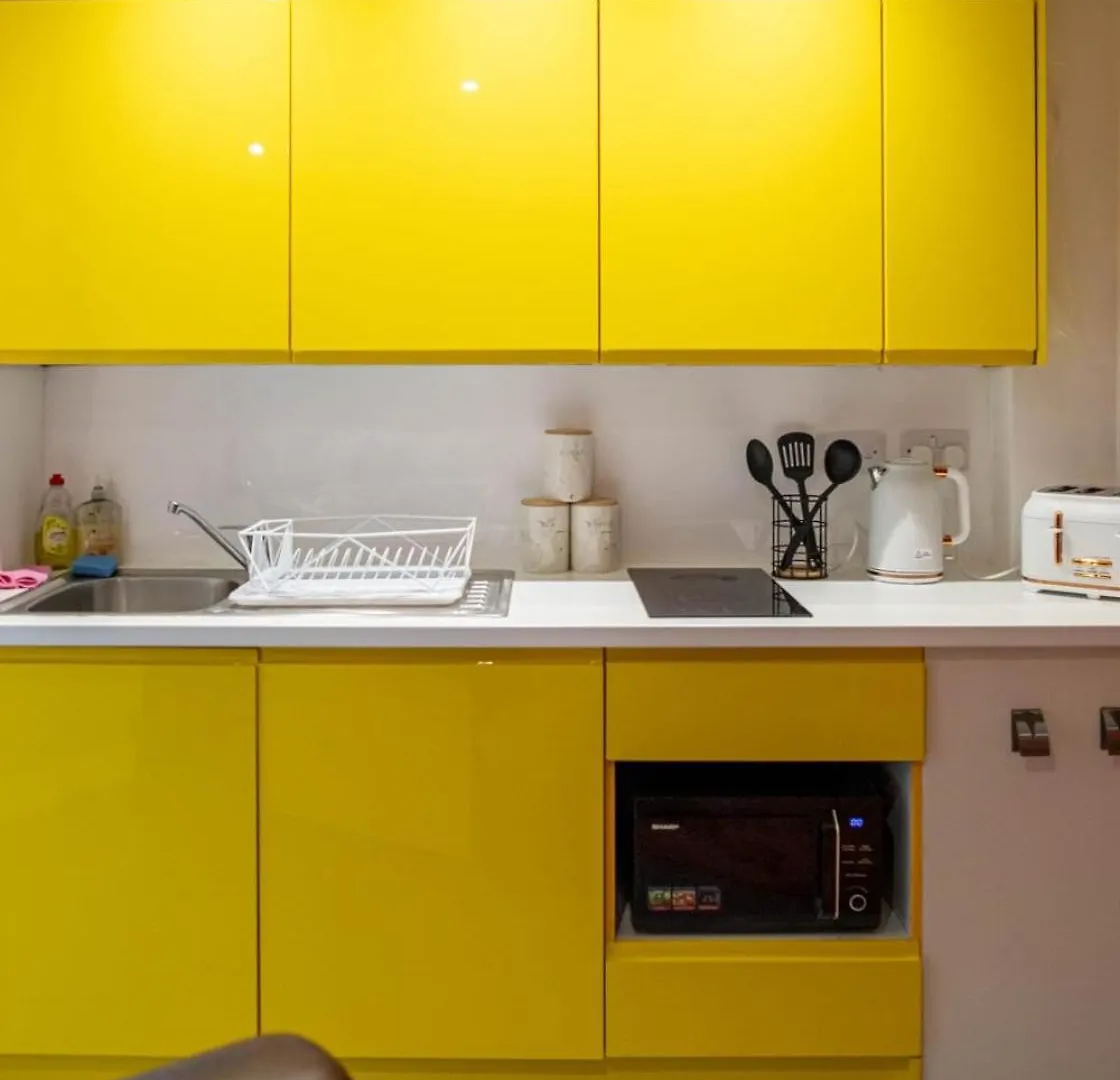 Corner Studio Apartment In 谢菲尔德 英国